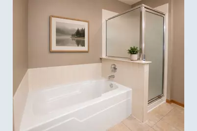 2297 N Arapahoe Trail, Round Lake Heights, IL 60073 - Photo 23