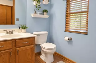 2297 N Arapahoe Trail, Round Lake Heights, IL 60073 - Photo 11