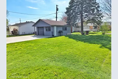 980 W Grant Drive, Des Plaines, IL 60016 - Photo 23