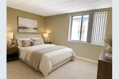 110 W Butterfield Road #402S, Elmhurst, IL 60126 - Photo 5
