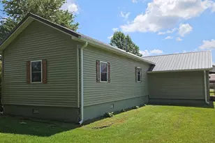 905 Shaw Dr, Norris City, IL 62869 - Photo 7