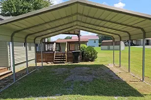 905 Shaw Dr, Norris City, IL 62869 - Photo 3