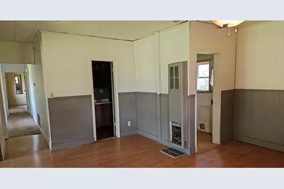 905 Shaw Drive, Norris City, IL 62869 - Photo 9