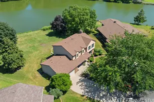 36 Crofton Ct, Oswego, IL 60543 - Photo 3