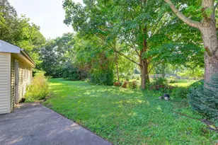 2023 Cedar St, Des Plaines, IL 60018 - Photo 29
