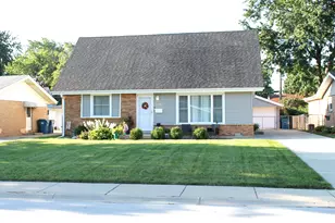 5237 Pleasant Ln, Crestwood, IL 60418 - Photo 1