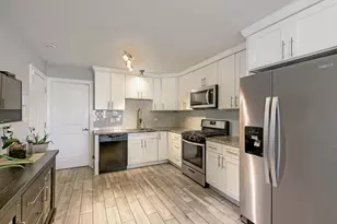 344 N Princeton Ave, Villa Park, IL 60181 - Photo 7