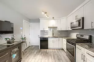344 N Princeton Ave, Villa Park, IL 60181 - Photo 9