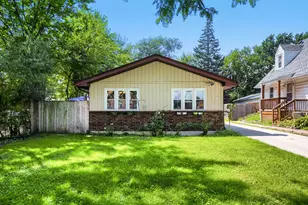 344 N Princeton Ave, Villa Park, IL 60181 - Photo 1