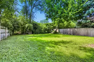 344 N Princeton Ave, Villa Park, IL 60181 - Photo 27