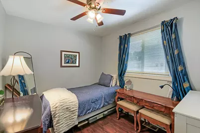 344 N Princeton Avenue, Villa Park, IL 60181 - Photo 17