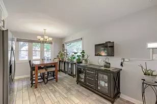 344 N Princeton Ave, Villa Park, IL 60181 - Photo 11