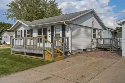 1606 Bonnie Avenue, Dixon, IL 61021 - Photo 1