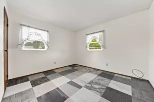 1606 Bonnie Ave, Dixon, IL 61021 - Photo 11