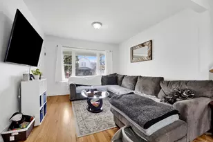 5037 W Winona St, Chicago, IL 60630 - Photo 3