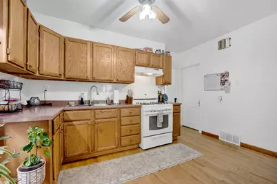 5037 W Winona Street, Chicago, IL 60630 - Photo 13
