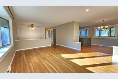 132 N Kitson Drive, Palatine, IL 60074 - Photo 11