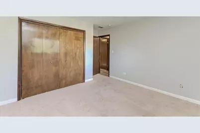 22812 Wentworth Avenue, Steger, IL 60475 - Photo 19