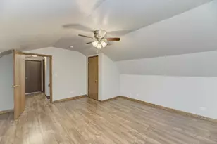 22812 Wentworth Ave, Steger, IL 60475 - Photo 37