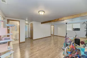 22812 Wentworth Ave, Steger, IL 60475 - Photo 27