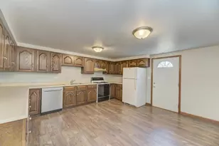 22812 Wentworth Ave, Steger, IL 60475 - Photo 31