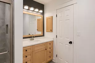 523 Dunsten Cir, Northbrook, IL 60062 - Photo 37