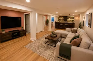 523 Dunsten Cir, Northbrook, IL 60062 - Photo 13