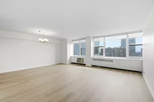 4250 N Marine Dr, Chicago, IL 60613 - Photo 5