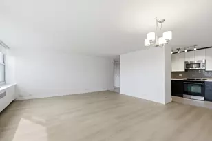 4250 N Marine Dr, Chicago, IL 60613 - Photo 7