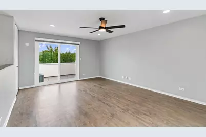 1745 W Wellington Avenue, Chicago, IL 60657 - Photo 19