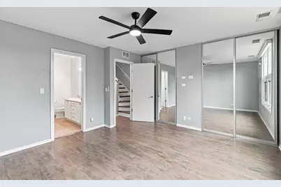 1745 W Wellington Avenue, Chicago, IL 60657 - Photo 15