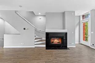 1745 W Wellington Ave, Chicago, IL 60657 - Photo 5