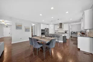 4319 S Plantree Rd, Naperville, IL 60564 - Photo 15