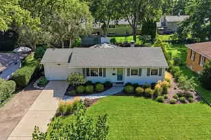 191 Peterson Pkwy, Crystal Lake, IL 60014 - Photo 37