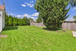 604 N Wilshire Dr, Mount Prospect, IL 60056 - Photo 21