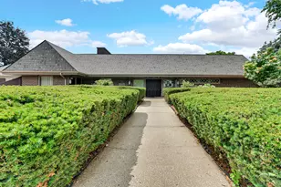 228 E Bailey Rd, Naperville, IL 60565 - Photo 21