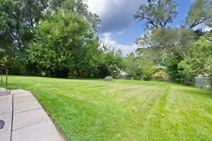 1104 Jasper Dr, McHenry, IL 60051 - Photo 13