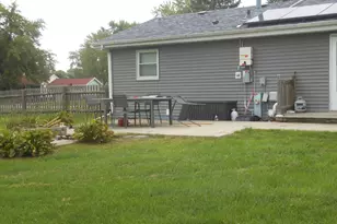 20844 S Sarver Dr, Shorewood, IL 60404 - Photo 3