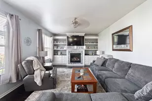1813 Sebastian Dr, Woodstock, IL 60098 - Photo 7