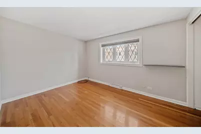 2607 Mayfair Avenue, Westchester, IL 60154 - Photo 11
