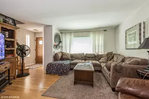 1011 W Hillgrove Ave, La Grange, IL 60525 - Photo 11