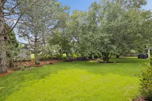 2296 Briarhill Dr, Naperville, IL 60565 - Photo 25