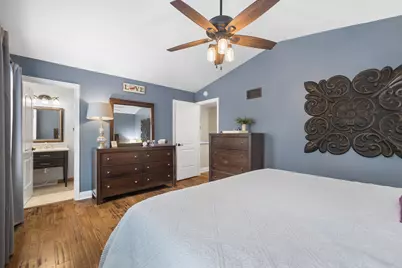 2296 Briarhill Drive, Naperville, IL 60565 - Photo 13