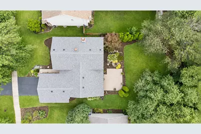 2296 Briarhill Drive, Naperville, IL 60565 - Photo 29