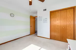 8805 S 79th Ave, Hickory Hills, IL 60457 - Photo 21