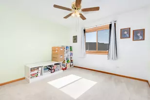 8805 S 79th Ave, Hickory Hills, IL 60457 - Photo 19
