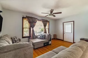 2705 N Oak Park Ave, Chicago, IL 60707 - Photo 5