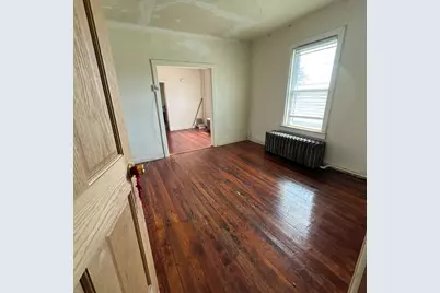1710 W Waseca Place, Chicago, IL 60643 - Photo 3