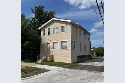 1710 W Waseca Place, Chicago, IL 60643 - Photo 1