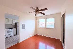 3201 W Berwyn Ave, Chicago, IL 60625 - Photo 7